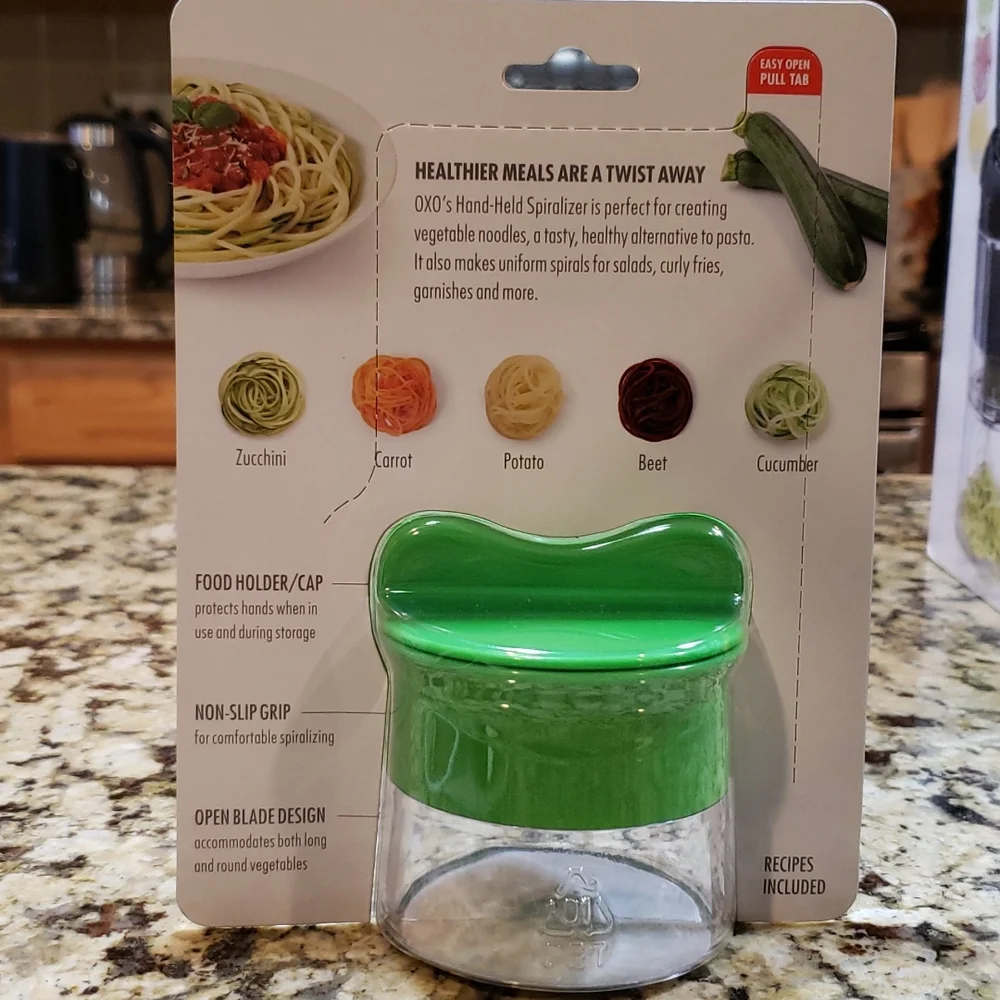 NEW OXO Good Grips Hand Held Spiralizer Curly Vegetable Noodles Dishwasher Safe - Picture 2 of 6